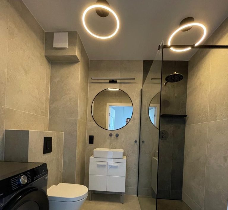 Badezimmer Fliesen Marmoroptik 60×120 cm – modernes Design Moderne Badezimmer Fliesen in Marmoroptik im Großformat 60×120 cm. Elegante, pflegeleichte Oberfläche – fachgerecht verlegt vom Fliesenleger